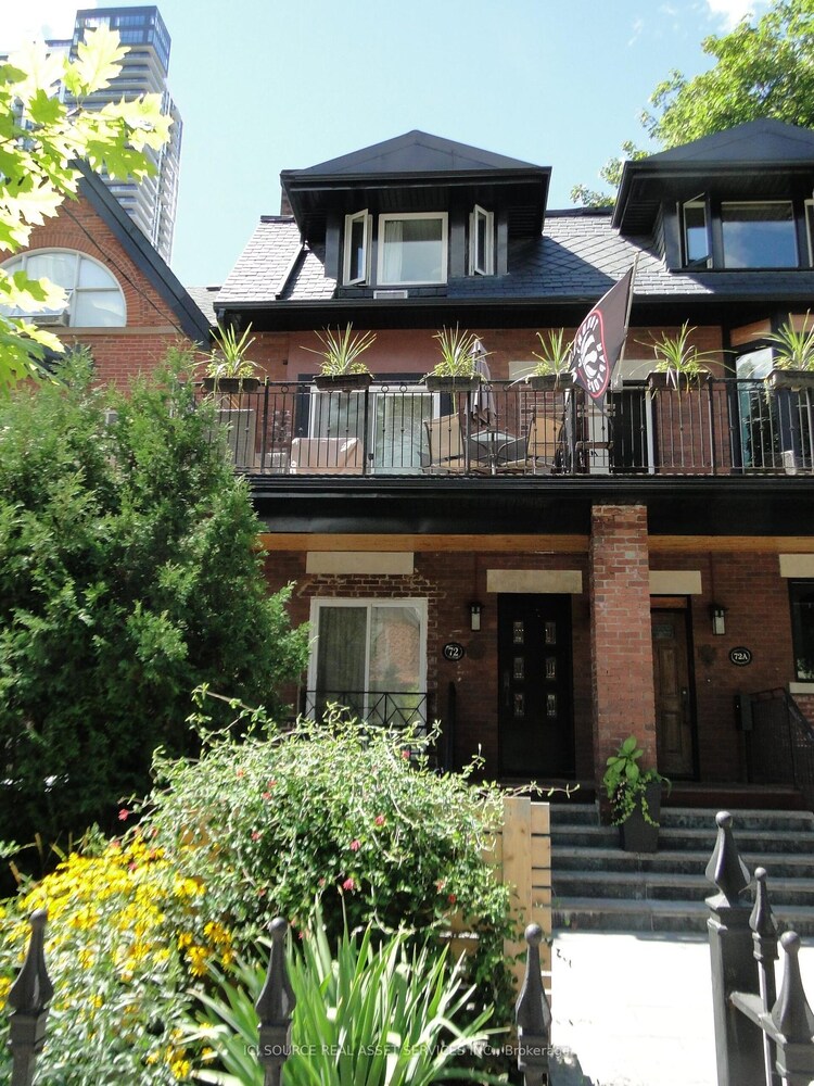 72 Pembroke Street, Toronto, ON, Moss Park
