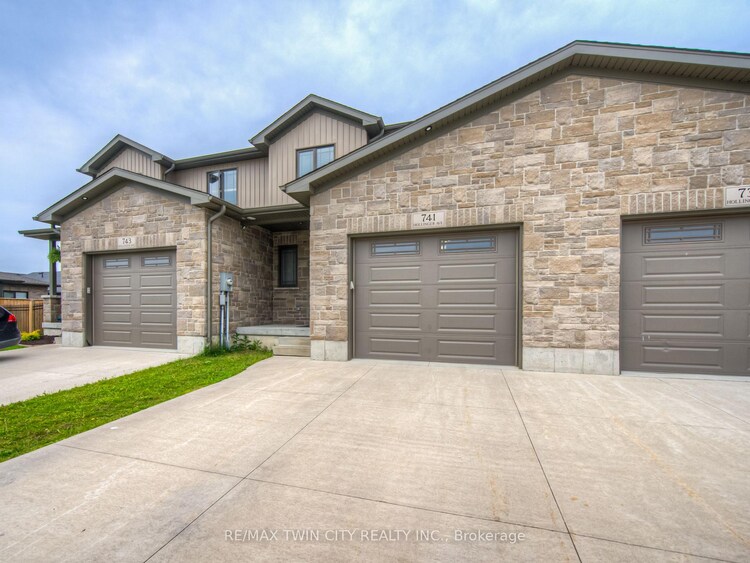 741 Hollinger Avenue, North Perth, ON, Listowel