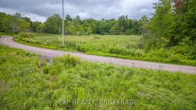 PT LT 14-15 CON 7 ECHO LAKE Road, Frontenac, ON , MLS #X12211696 , Image - 1