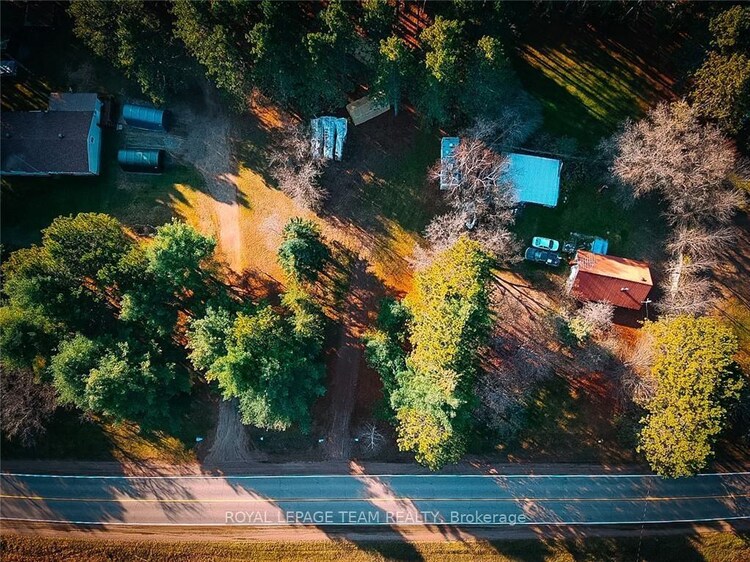 2909 ROUND LAKE Road, Killaloe, Hagarty and Richards, ON, 571 - Killaloe/Round Lake