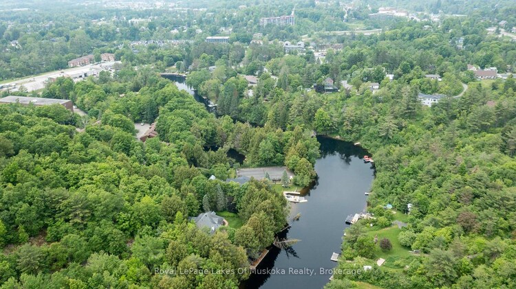 103 Southbank Drive, Bracebridge, ON, Draper