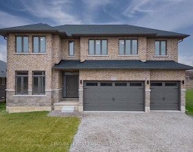 241 LEITCH Street, Elgin, ON , MLS #X12215176 , Image - 1