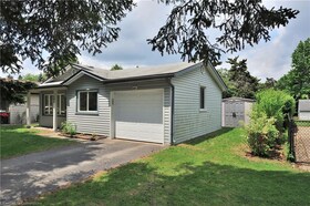 106 Belwood Crescent, Waterloo, ON , MLS #40738819 , Image - 1