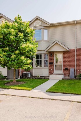 151 Martinet Avenue, Middlesex, ON , MLS #X12400144 , Image - 1