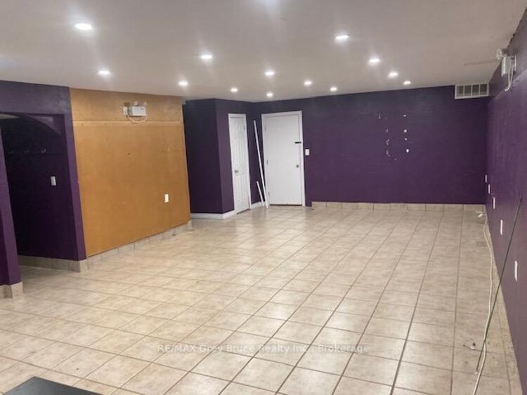 1071 2nd Avenue E, Owen Sound, ON, Owen Sound