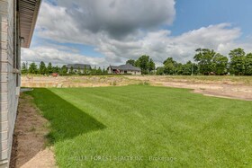 147 SHIRLEY Street, Middlesex, ON , MLS #X12462877 , Image - 1