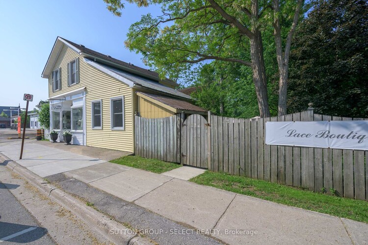 213 Main Street, Lucan Biddulph, ON, Lucan