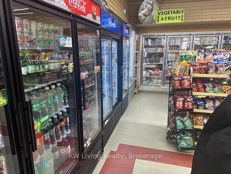 10 Main Street, Lambton Shores, ON, Forest