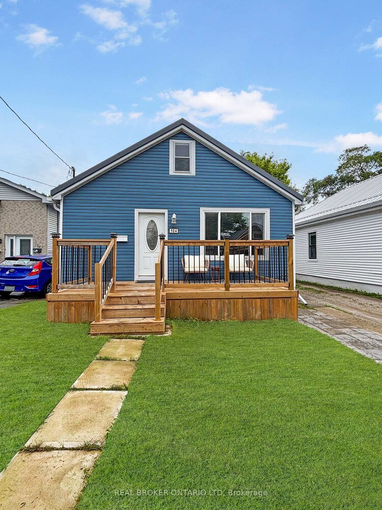 104 Delaware Street, London East, ON, East M