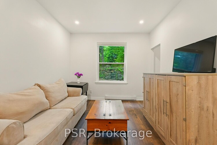 12 Bigwin Island, Lake of Bays, ON, Franklin