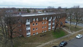 810 Kyle Court, Leeds and Grenvi, ON , MLS #X12409923 , Image - 1