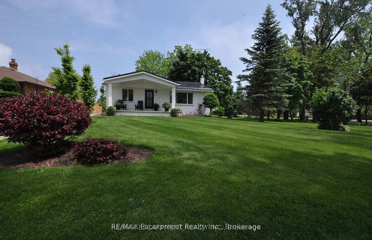 3 Howey Avenue, Norfolk, ON, Long Point