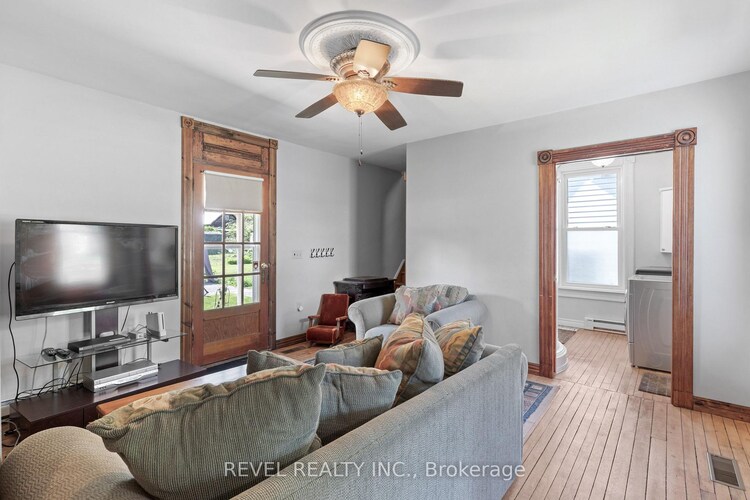 100 Nappadale Street, Kawartha Lakes, ON, Woodville