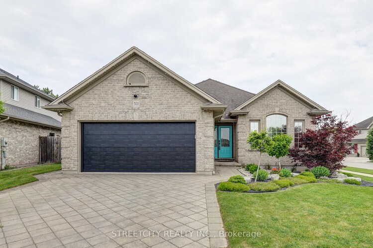501 Darcy Drive, Strathroy-Caradoc, ON, NE