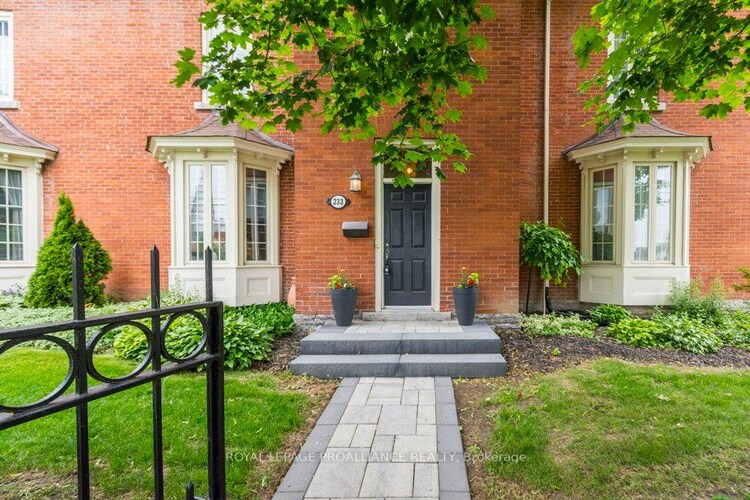 233 John Street, Belleville, ON, Belleville Ward