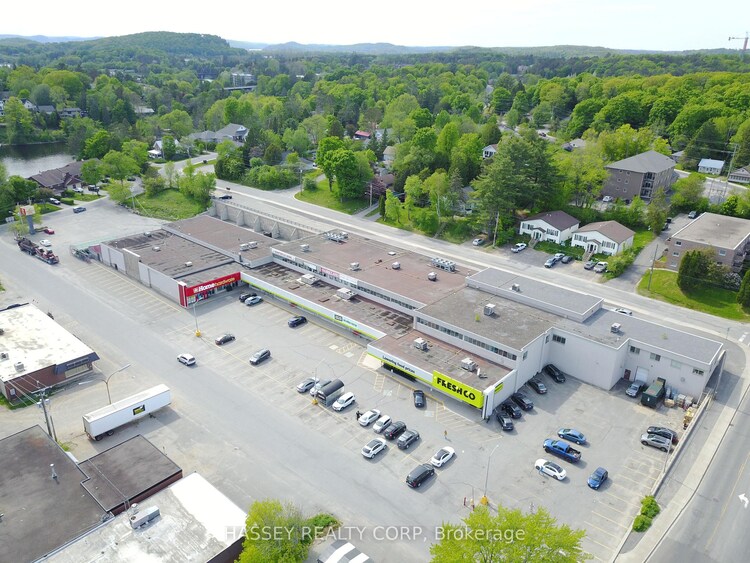 15 Manominee Street, Huntsville, ON, Chaffey