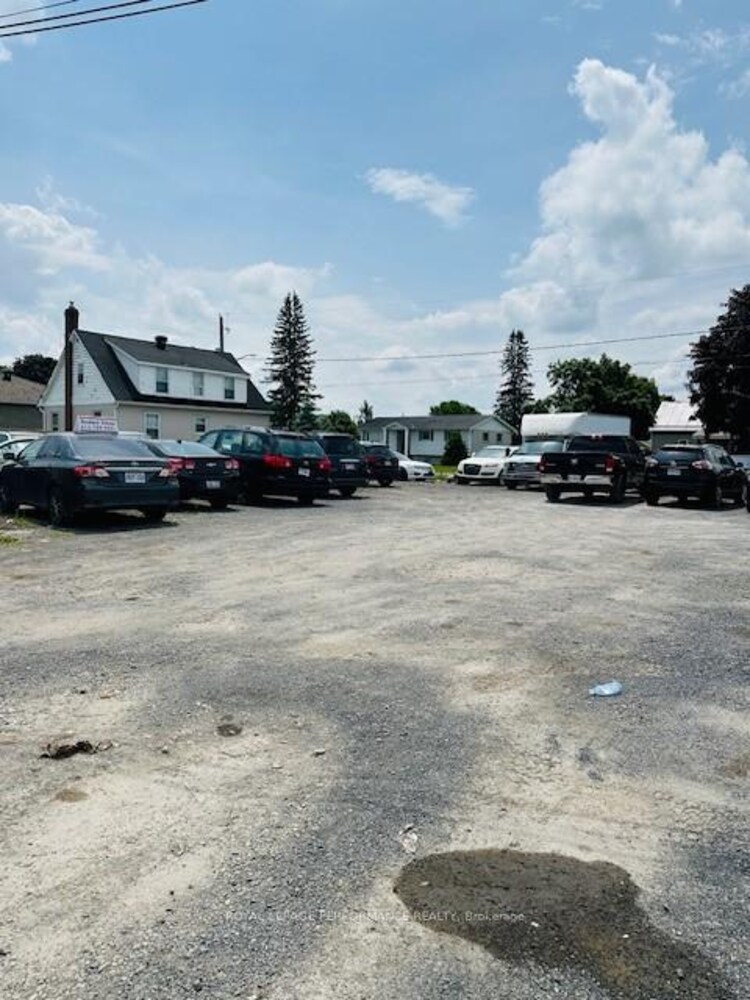 3064 Pitt Street W, Cornwall, ON, 717 - Cornwall