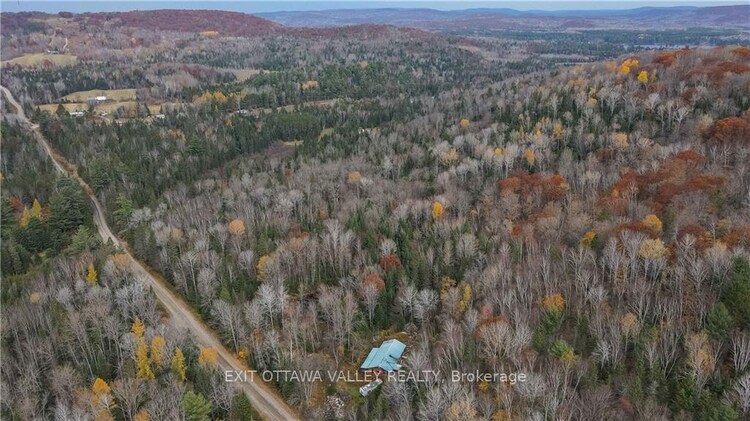 129 Mullen Road, Madawaska Valley, ON, 570 - Madawaska Valley