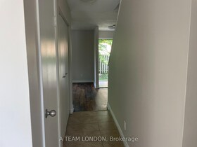 678 Upper Queen Street, Middlesex, ON , MLS #X12230036 , Image - 1
