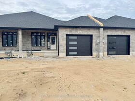 381 Rosner Drive, Bruce, ON , MLS #X12231033 , Image - 1