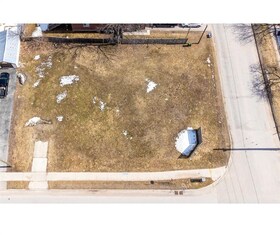76 Henry Street, Simcoe, ON