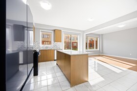 22 Rustic Oak Trail, Waterloo, ON , MLS #X12552538 , Image - 1