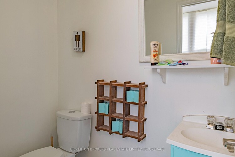 233 North Street N, Gananoque, ON, 05 - Gananoque