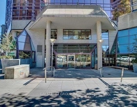 1001 Bay Street, Toronto, ON , MLS #C13482160 , Image - 1