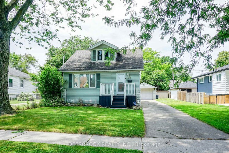 3742 Montcalm Street, Windsor, ON, Windsor