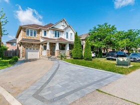 656 Thompson Road S, Halton, ON , MLS #W12361682 , Image - 1