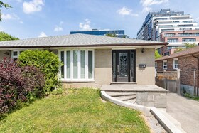 44 Caracas Road, Toronto, ON , MLS #C12407117 , Image - 1