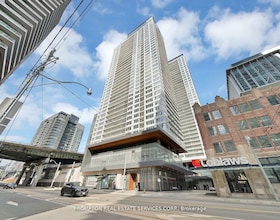 19 Bathurst Street, Toronto, ON , MLS #C13515142 , Image - 1