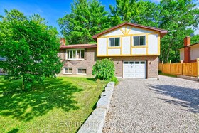 9995 Port Franks Estates Drive, Lambton, ON , MLS #X12246209 , Image - 1