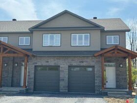 355 VOYAGEUR Place, Prescott and R, ON , MLS #X12245064 , Image - 1