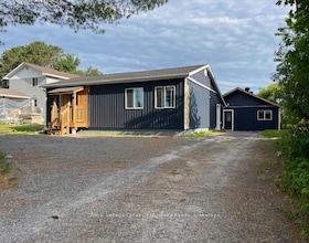36 Ottawa Avenue, Parry Sound, ON , MLS #X12244955 , Image - 1