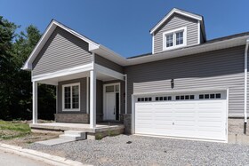 23 Turnberry Court, Muskoka, ON , MLS #X12244592 , Image - 1