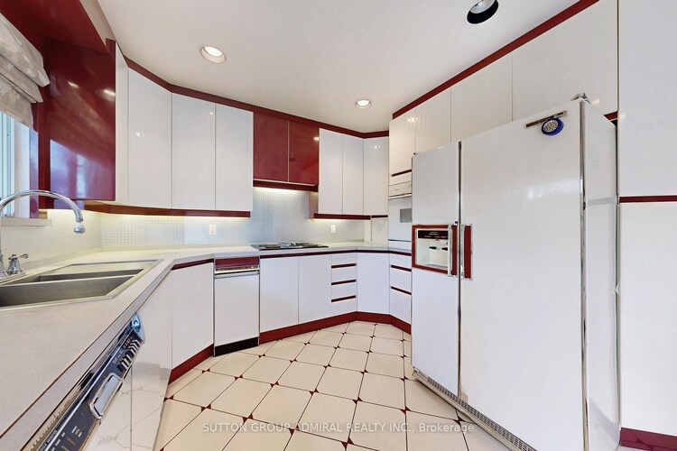 35 Nevada Avenue, Toronto, ON, Newtonbrook East