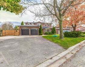 40 Dawnridge Trail, Peel, ON , MLS #W12472990 , Image - 1