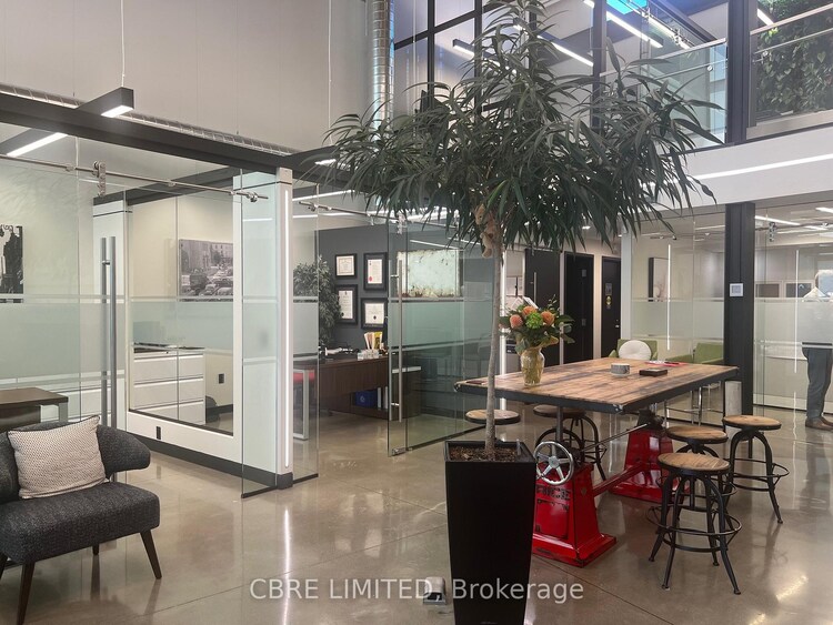 240 Waterloo Street, London East, ON, East K