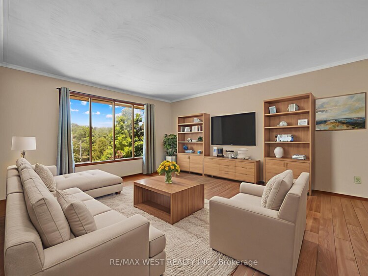 11 Glenda Street, Norfolk, ON, Simcoe