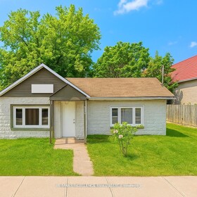2574 Confederation Parkway, Peel, ON