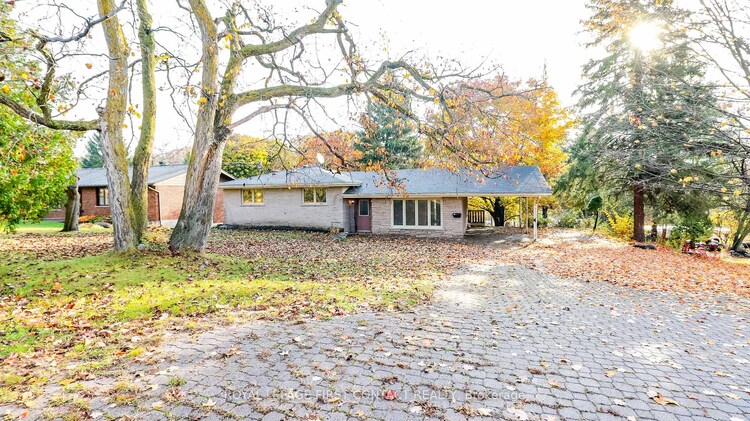 18 Kennedy Drive, Kawartha Lakes, ON, Fenelon Falls