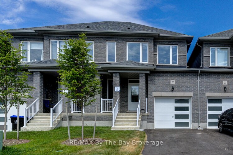 25 Lisa Street, Wasaga Beach, ON, Wasaga Beach