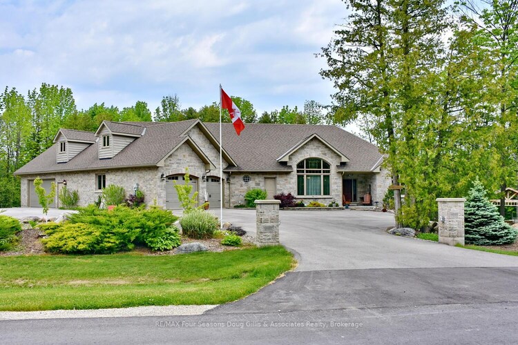 135 Algonquin Drive, Meaford, ON, Meaford