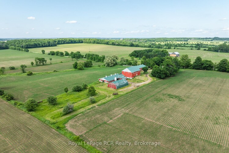 072422 10 Side Road, West Grey, ON, West Grey