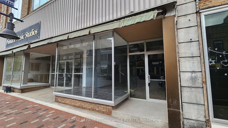 259 Front Street, Belleville, ON, Belleville Ward