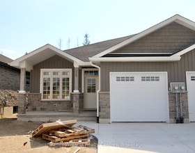 614 25TH Avenue, Grey County, ON , MLS #X12236658 , Image - 1