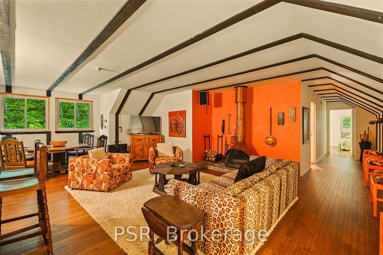 12 Bigwin Island, Lake of Bays, ON, Franklin