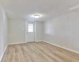 13 Sterling Street, Middlesex, ON , MLS #X13140694 , Image - 1