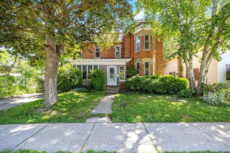 53 Willow Street N, Halton Hills, ON, 1045 - AC Acton